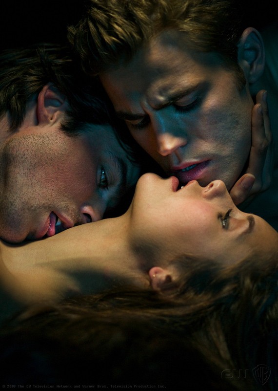 I Tre Protagonisti Di The Vampire Diaries In Una Foto Promozionale Del 126802