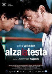 Locandina del film Alza la testa