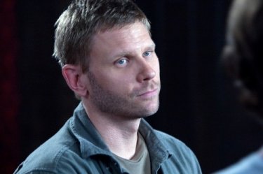 Mark Pellegrino in una scena dell'episodio Free to Be You and Me di Supernatural