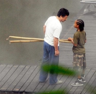 Le prime immagini di Jaden Smith e Jackie Chan sul set di Kung Fu Kid, remake di Karate Kid