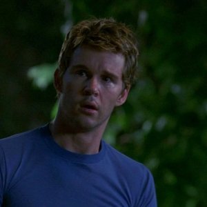 Ryan Kwanten in una scena dell'episodio 'Beyond Here Lies Nothin'' della serie True Blood