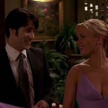Stephen Moyer e Anna Paquin in una scena dell'episodio 'Beyond Here Lies Nothin'' della serie tv True Blood