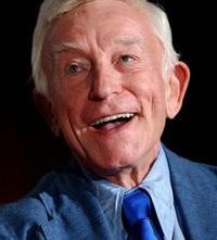 Una foto di Henry Gibson