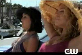 2x03 - Sit Down, You're Rocking the Boat - 90210 - Promo
