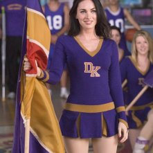 Megan Fox è Jennifer con la divisa da cheerleader ne Il Corpo di Jennifer