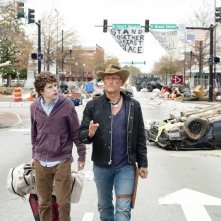 Jesse Eisenberg e Woody Harrelson in un'immagine del film Zombieland