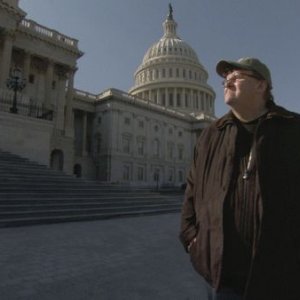 Michael Moore in un'immagine di Capitalism: A Love Story