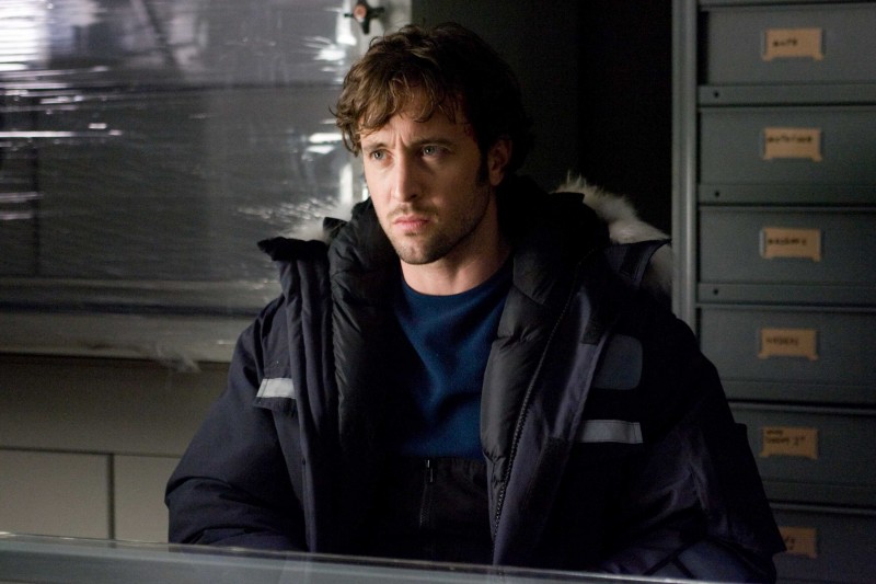 Alex O'Loughlin in a scene from the film Whiteout - White Nightmare
