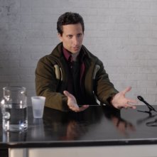 Ben Shenkman in una scena del film Brief Interviews with Hideous Men