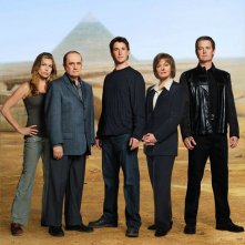 Un'immagine promo del cast principale del film The Librarian: Quest for the Spear