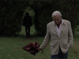 Anthony Hopkins in una scena del film The City of Your Final Destination