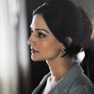 Archie Panjabi nell'episodio Stripped della serie The Good Wife