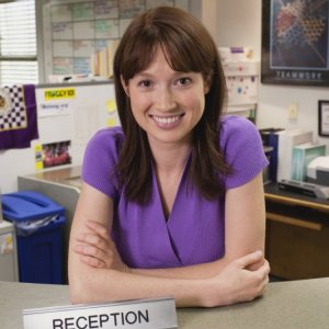 Ellie Kemper nell'episodio Gossip della serie The Office
