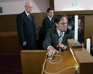 Ken Kreps, Rainn Wilson e John Krasinski in una scena dell'episodio Niagara di The Office