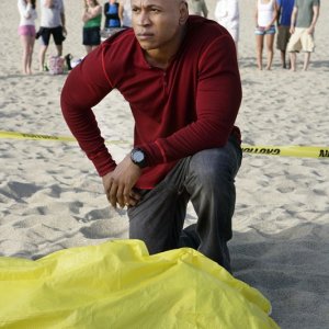 L'Agente Speciale Sam Hanna (LL COOL J) in un momento dell'episodio The Only Easy Day di NCIS: Los Angeles