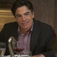 Peter Gallagher in una scena dell'episodio Wish You Were Here di Californication