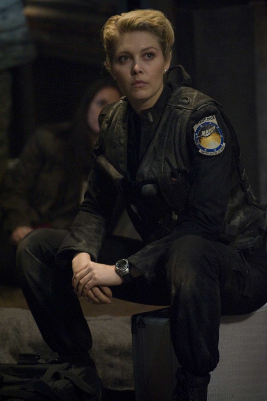 Alaina Kalanj In Una Scena Delle Premiere Di Stargate Universe 132850