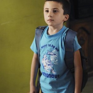 Atticus Shaffer nel pilot della serie The Middle
