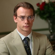 Filippo Nigro in una scena del film Oggi Sposi