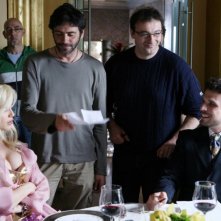 Gabriella Pession, il regista Luca Lucini e Francesco Montanari sul set del film Oggi Sposi