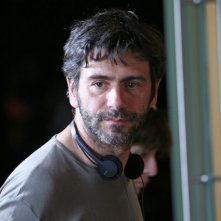 Il regista Luca Lucini sul set del film Oggi Sposi