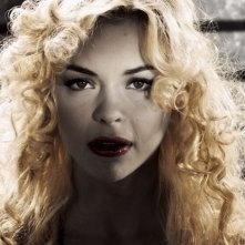 Jaime King è Goldie in una sequenza di Sin City