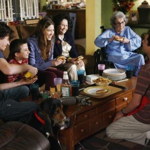 Una scena dell'episodio The Floating Anniversary della serie The Middle