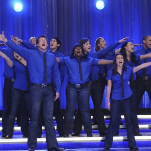 Una scena dell'episodio The Rhodes Not Taken della serie Glee