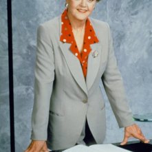 Angela Lansbury in un'immagine promozionale del serial La signora in giallo