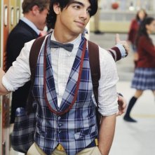 Joe Jonas in una scena dell'episodio Complete Repeat della serie Jonas