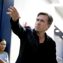 Tim Roth In Una Scena Dell Episodio Honey Della Serie Lie To Me 133131