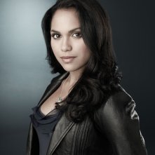 Una foto promo di Monica Raymund per la stagione 2 di Lie to Me
