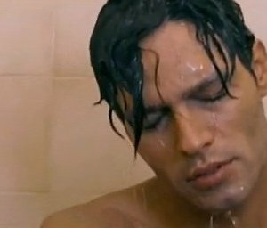 Una immagine di Gabriel Garko nella fiction L'onore e il rispetto 2