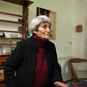 Una sequenza di Maria Lai. Ansia d'Infinito, il documentario di Clarita Di Giovanni dedicato all'artista sarda.