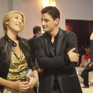 Dollhouse: Dichen Lachman ed Enver Gjokaj nell'episodio Belonging