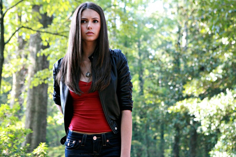 Nina Dobrev Nell Episodio Lost Girls Della Serie Tv The Vampire Diaries 133737