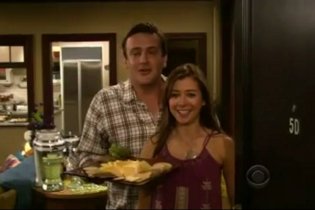 5x04 - The Sexless Innkeeper - How I Met Your Mother - Promo