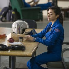 Aimee Garcia in una scena dell'episodio Bad Day at Work della serie Trauma