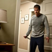 Dylan Walsh in una scena del film The Stepfather