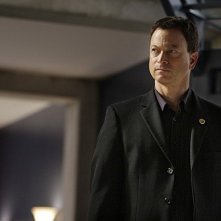 Gary Sinise in un'immagine dell'episodio Dead Reckoning di CSI New York