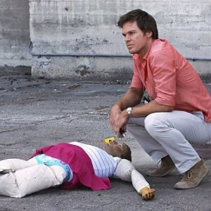 Michael C. Hall in un momento dell'episodio Blinded by the Light di Dexter