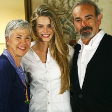 Vanessa Hessler, Ottavia Piccolo e Andrea Tidona nella fiction Una sera d'ottobre