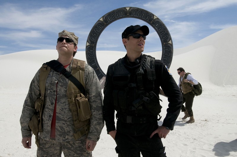 Matthew Scott Brian J Smith E Eli Wallace David Blue Nell Area Desertica Dell Episodio Air Part 3 Di Stargate Universe 134866