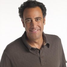 Til Death: Brad Garrett in una foto promozionale della stagione 4