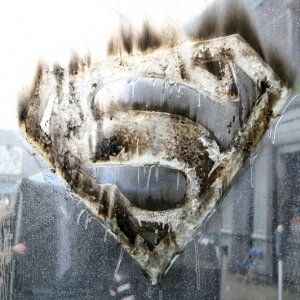 Un'immagine dall'episodio Savior di Smallville