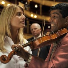 Un'immagine di Mélanie Laurent tratta dal film Il concerto