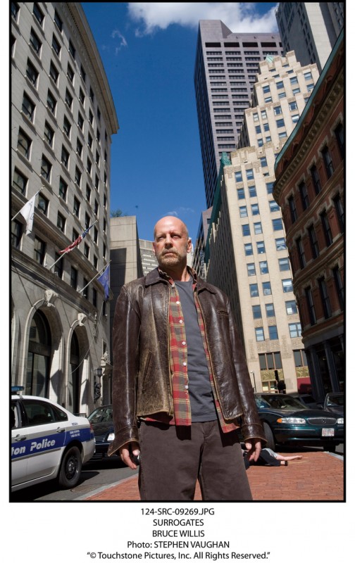 Bruce Willis In Una Immagine Promo Del Film Sci Fi Il Mondo Dei Replicanti 135321