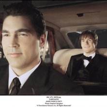 James Francis Ginty (in fondo) in una sequenza de Il mondo dei replicanti, 2009