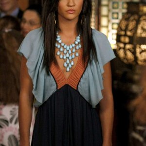 Jessica Szohr in un momento dell'episodio Enough About Eve di Gossip Girl