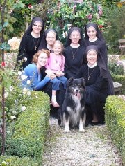 La locandina di Un ciclone in convento